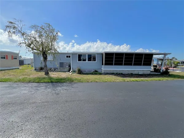 $1,510 | 7181 Mt Hawthorne Road Northeast, Unit 590, St. Petersburg, FL 33702