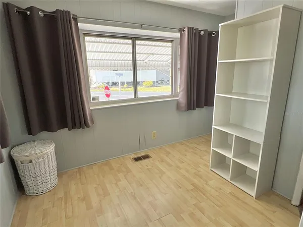 $1,510 | 7181 Mt Hawthorne Road Northeast, Unit 590, St. Petersburg, FL 33702