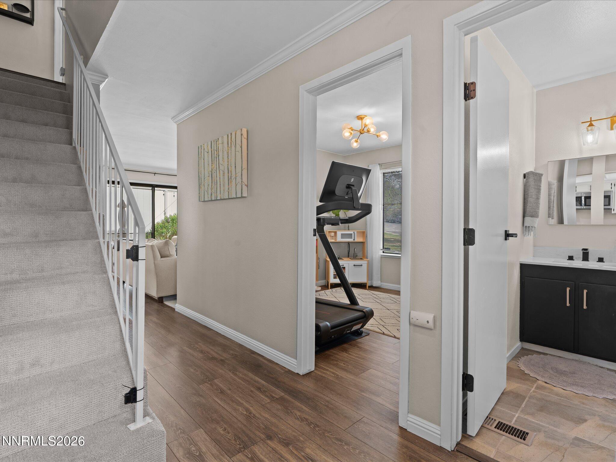 1215 Conway Lane Reno, NV 89503 - Photo 7 of 38 07-1215 Conway Ln-114