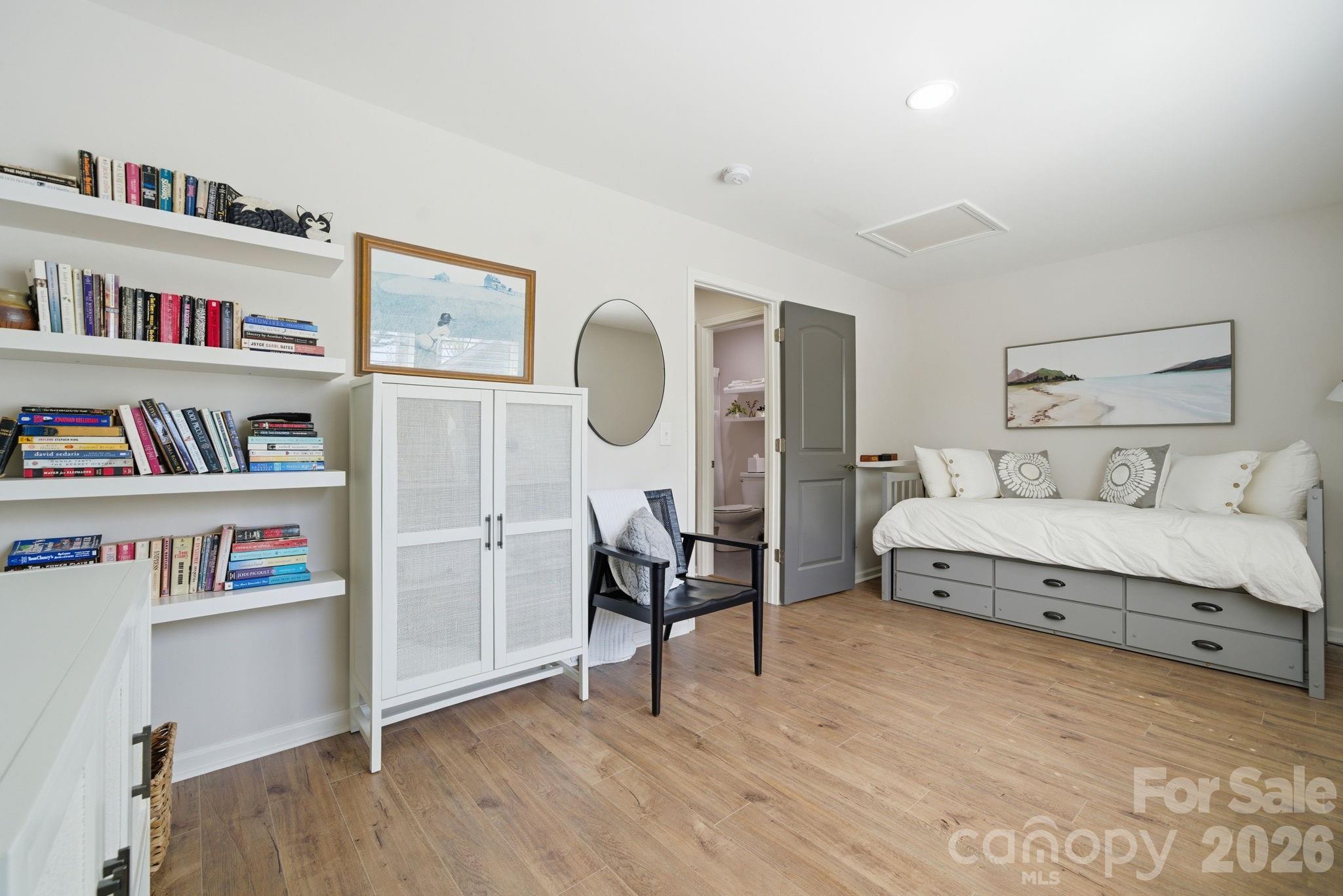 30132 Turtle Point Court Lancaster, SC 29720 - Photo 23 of 41