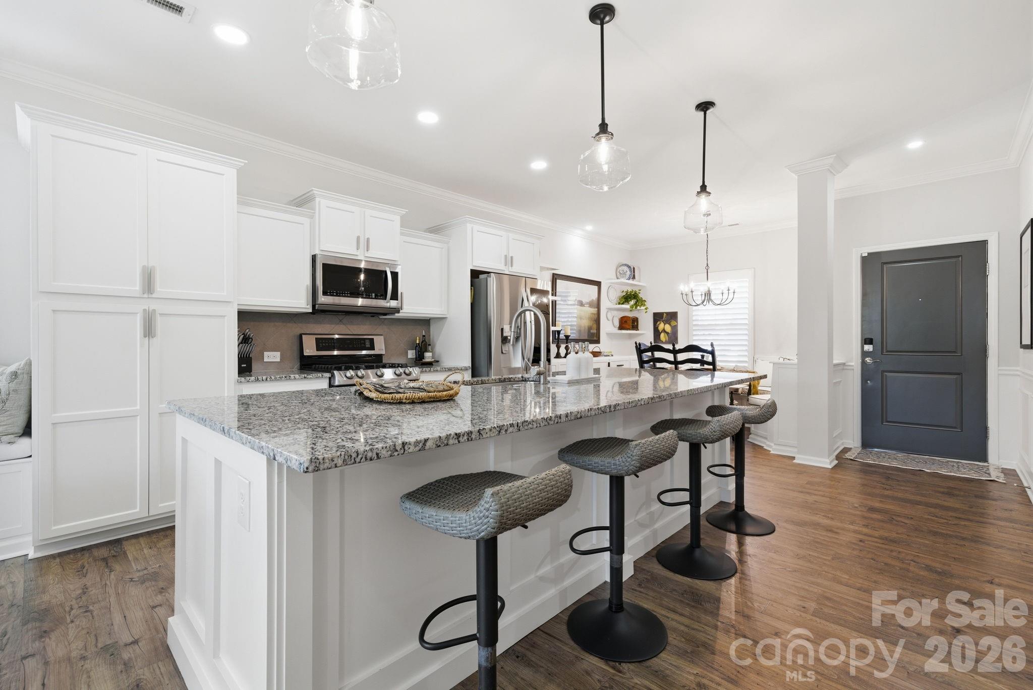 30132 Turtle Point Court Lancaster, SC 29720 - Photo 7 of 41