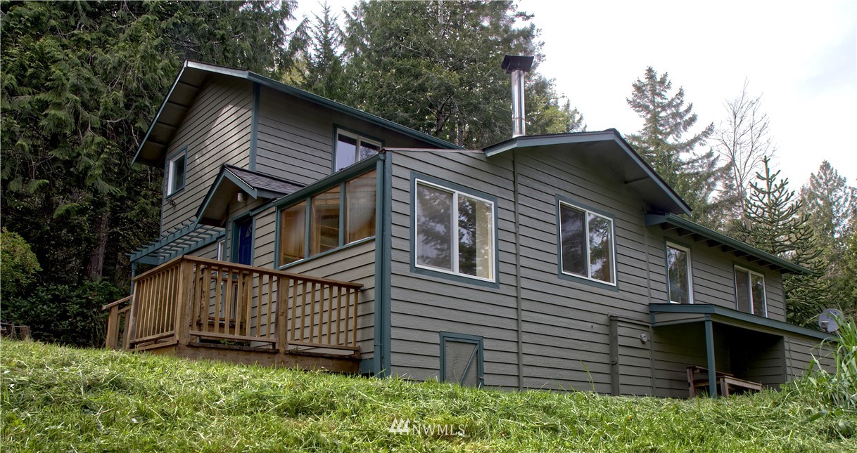 392 Camelot Road Quilcene, WA 98376 - Photo 22 of 35