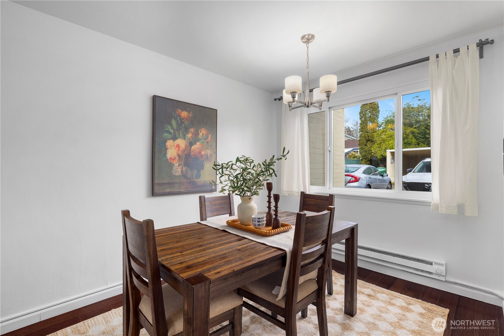 4877 Terrace Drive Northeast Seattle, WA 98105 - Photo 12 of 29