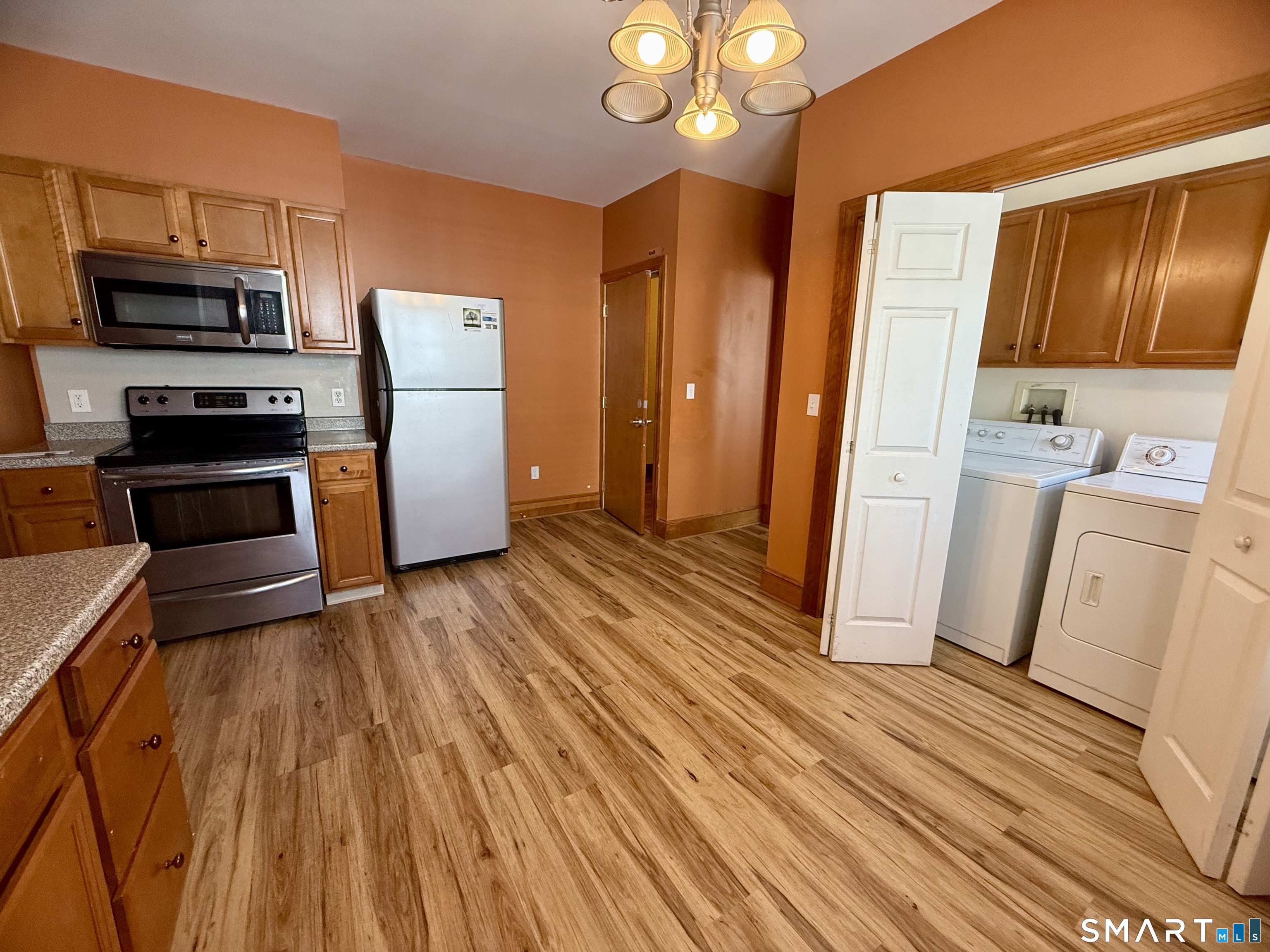 112 Belden Street, Unit 2W New Britain, CT 06051 - Photo 4 of 13