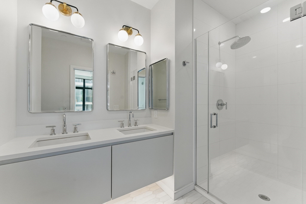 191 Washington Street, Unit 524 Boston, MA 02135 - Photo 14 of 36