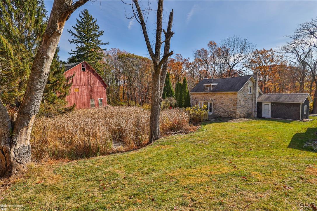 7451 Lazor Road Macungie, PA 18062 - Photo 3 of 48 Gallery Image 3