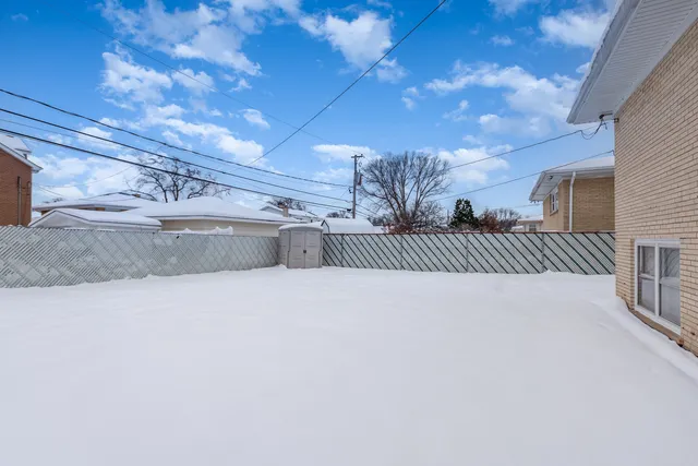 $3,800 | 2913 Kensington Avenue, Westchester, IL 60154