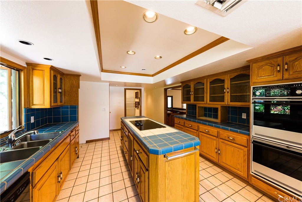 886 Fallen Leaf Road Arcadia, CA 91006 - Photo 6 of 11