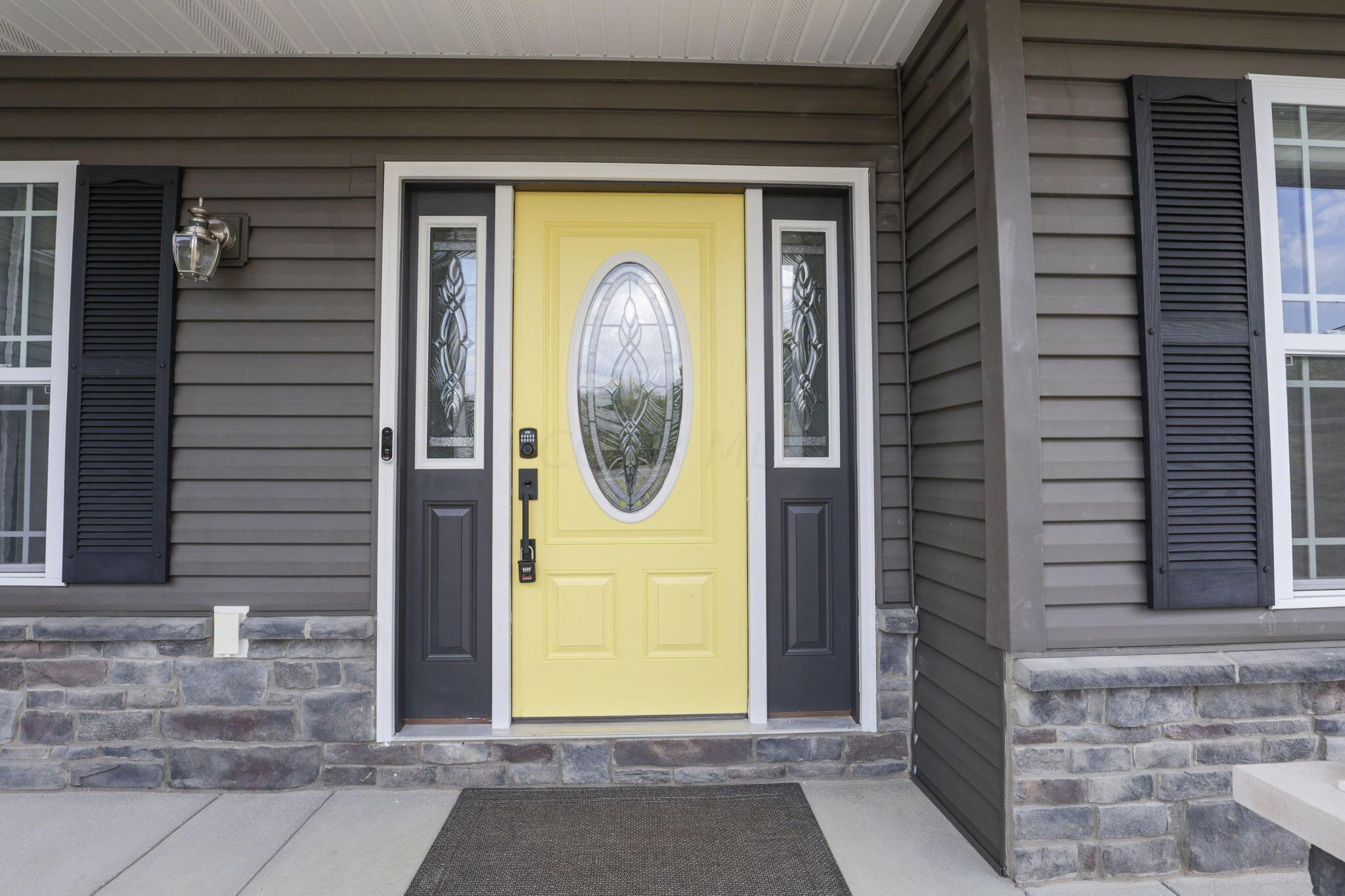 9559 Walnut Dowler Road Logan, OH 43138 - Photo 2 of 69 Front Porch