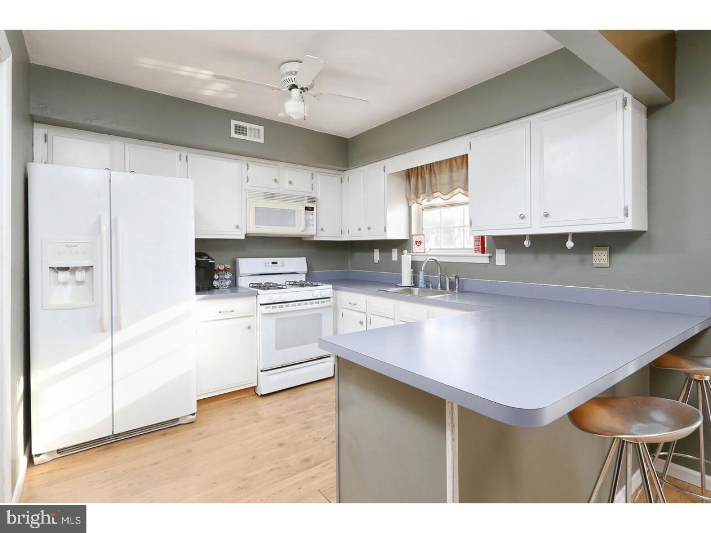 207 Stirrup Road Logan Township, NJ 08085 - Photo 8 of 14 Gallery Image 8