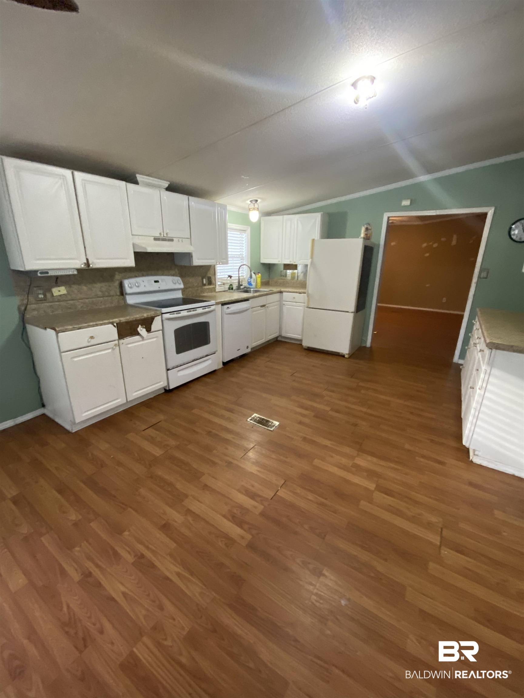 5329 McDonald Road Theodore, AL 36582 - Photo 7 of 36