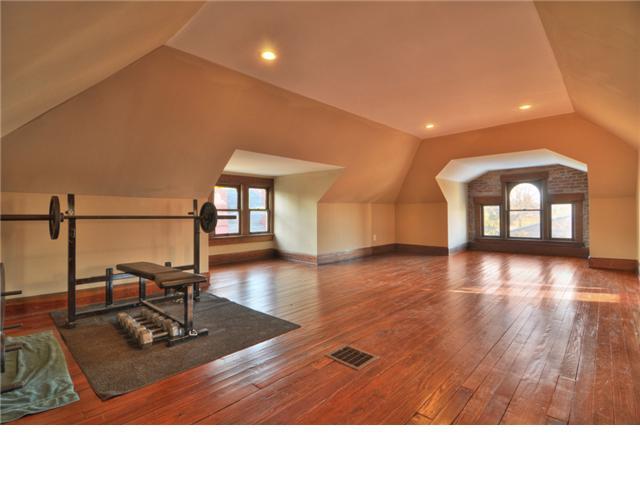 1391 Bryden Road Columbus, OH 43205 - Photo 14 of 16 Gallery Image 14