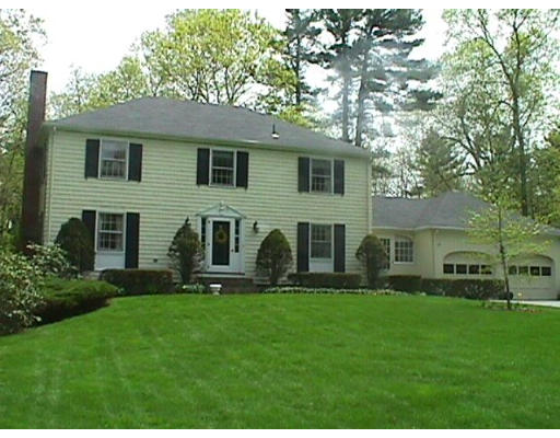 3 Crest Circle Boxford, MA 01921 - Photo 1 of 12 Gallery Image 1