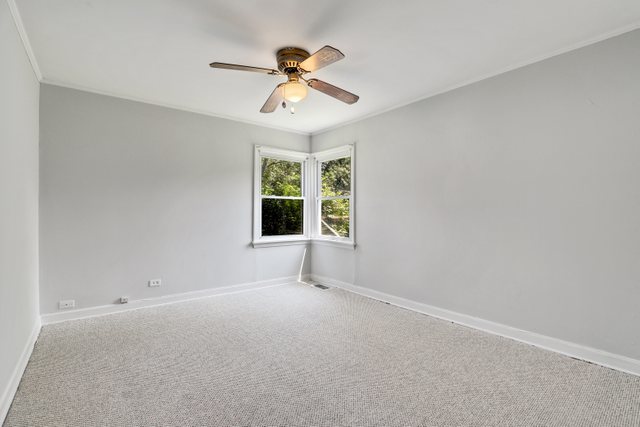 1945 Maplewood Road Northbrook, IL 60062 - Photo 20 of 30