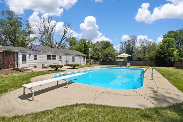 1945 Maplewood Road Northbrook, IL 60062 - Photo 28 of 30