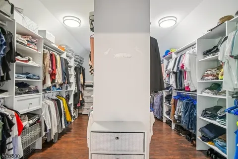 $935,000 | 9 Stark Court, Ringoes, NJ 08551