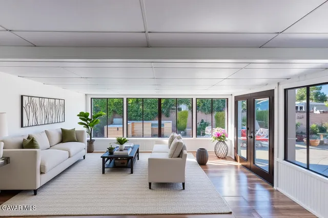 $1,049,000 | 6563 Bianca Avenue, Van Nuys, CA 91406