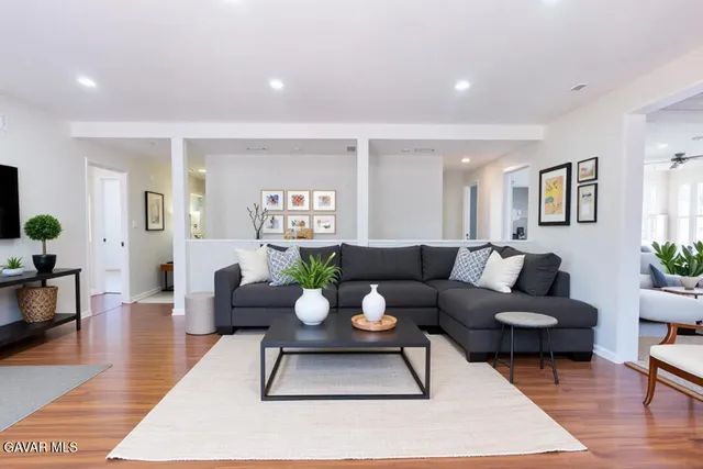 $1,049,000 | 6563 Bianca Avenue, Van Nuys, CA 91406