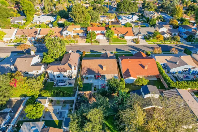 $1,049,000 | 6563 Bianca Avenue, Van Nuys, CA 91406