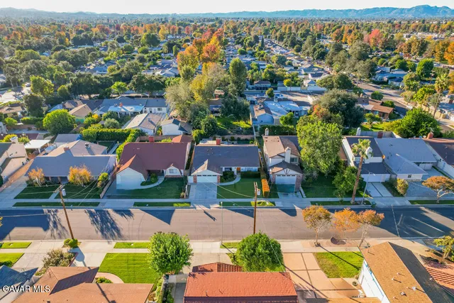 $1,049,000 | 6563 Bianca Avenue, Van Nuys, CA 91406