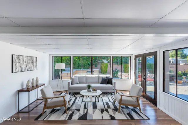 $1,049,000 | 6563 Bianca Avenue, Van Nuys, CA 91406