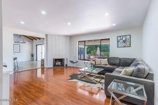 $1,049,000 | 6563 Bianca Avenue, Van Nuys, CA 91406