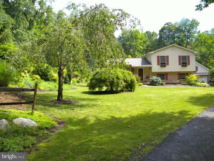 359 Kulps Road Barto, PA 19504 - Photo 7 of 25 Gallery Image 7
