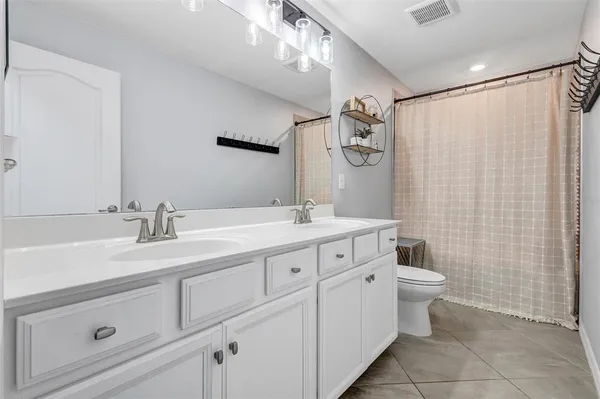 $935,000 | 17834 Polo Trail, Lakewood Ranch, FL 34211