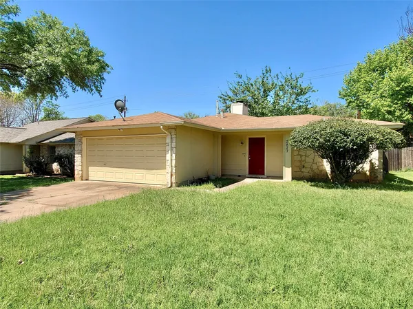 $1,995 | 2827 Wilcrest Drive, Austin, TX 78748