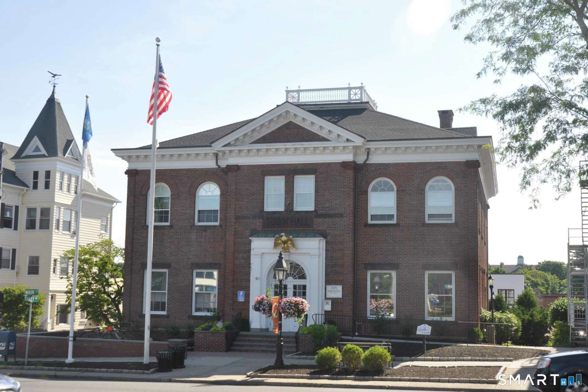 38 Hickory Lane Ridgefield, CT 06877 - Photo 39 of 40 Town Hall