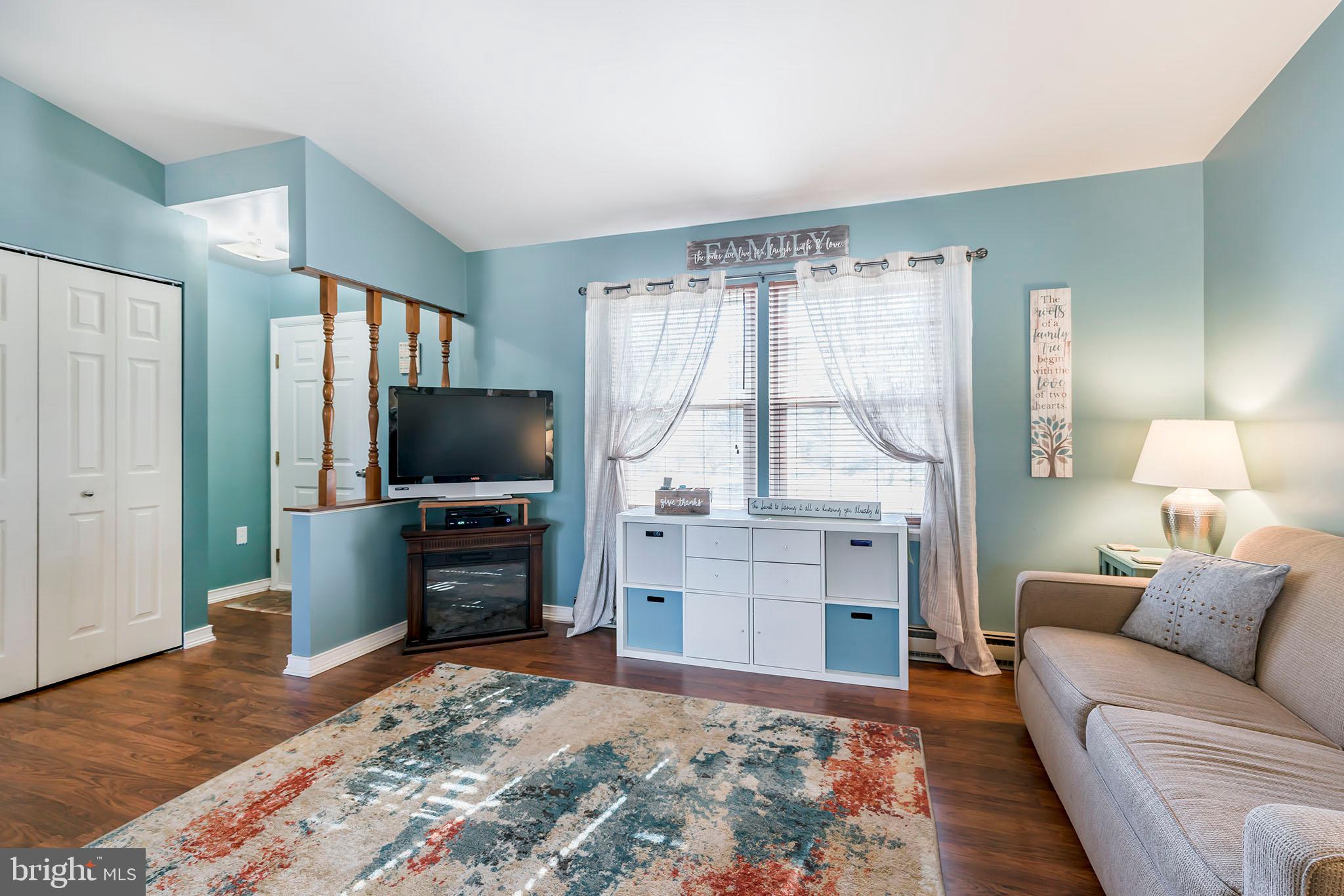 101 April Lane Lititz, PA 17543 - Photo 7 of 42