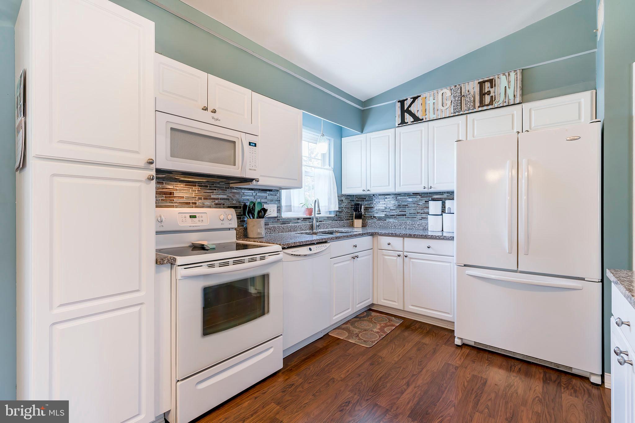 101 April Lane Lititz, PA 17543 - Photo 10 of 42
