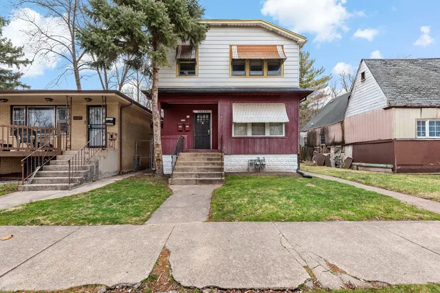 $125,000 | 13827 South Wentworth Avenue, Riverdale, IL 60827
