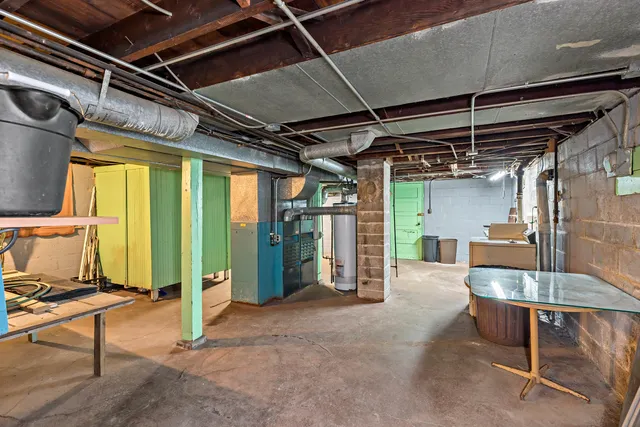 $125,000 | 13827 South Wentworth Avenue, Riverdale, IL 60827