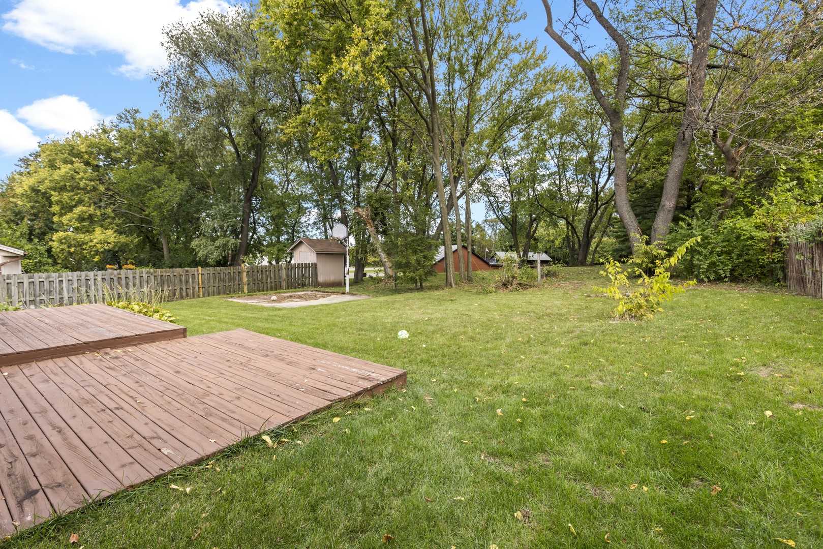 3626 Toft Street Rockford, IL 61114 - Photo 20 of 22 a view of a park with large trees