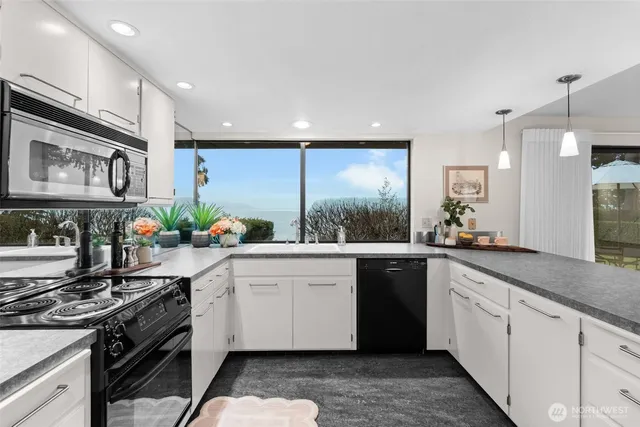 $1,675,000 | 6515 27th Avenue Northwest, Gig Harbor, WA 98335