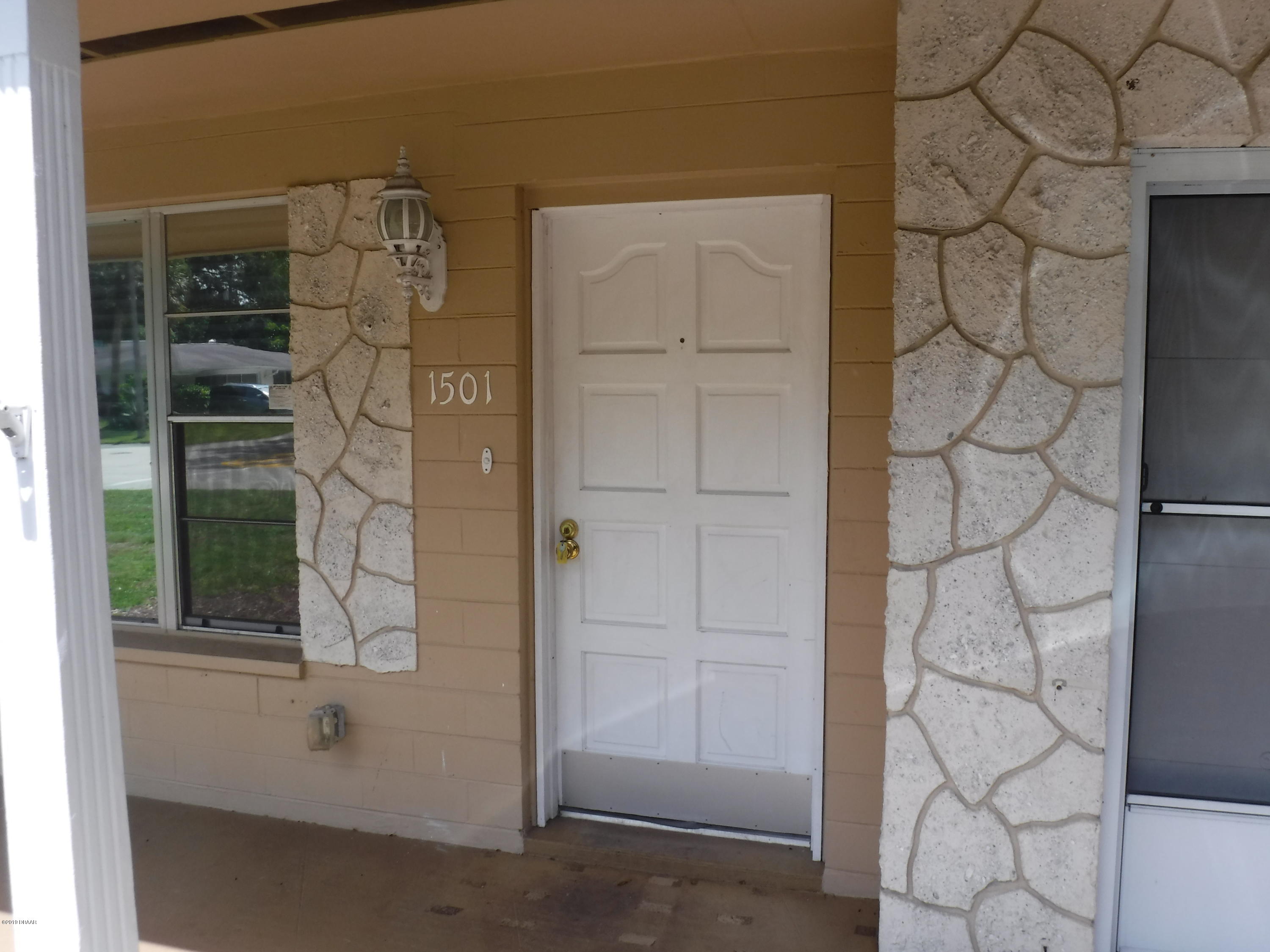 1501 Edgewater Road Daytona Beach, FL 32114 - Photo 2 of 23 front