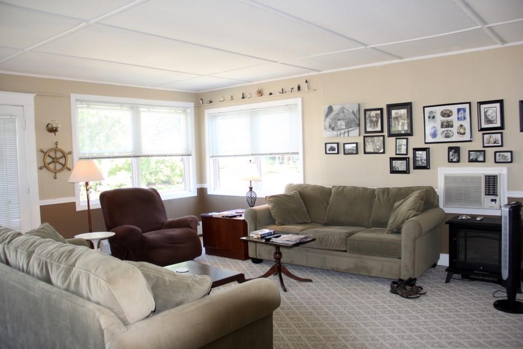 100 Hills Beach Road, Unit A Biddeford, ME 04005 - Photo 11 of 15 Living room