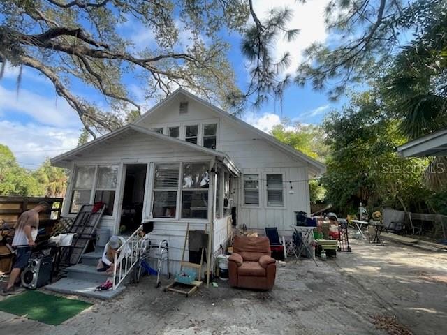 858 35th Avenue South St. Petersburg, FL 33705 - Photo 8 of 20 a view of a house with a patio