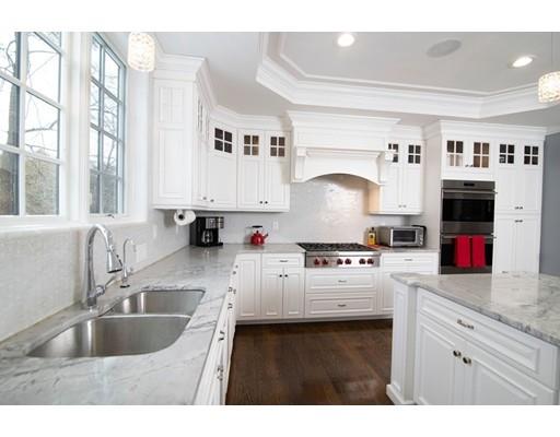 15 Amherst Road Newton, MA 02468 - Photo 3 of 25