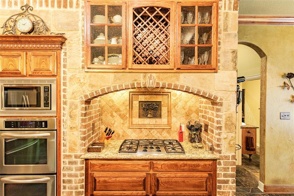 1417 Briar Crossing Drive Decatur, TX 76234 - Photo 18 of 39