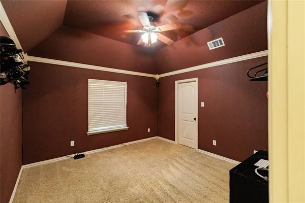 $739,900 | 1417 Briar Crossing Drive, Decatur, TX 76234