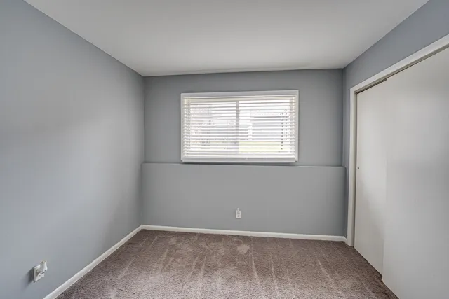 $1,700 | 839 Bishop Avenue, Unit 1, Aurora, IL 60506