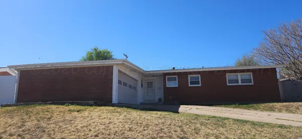 $189,000 | 212 Teague Street, Borger, TX 79007