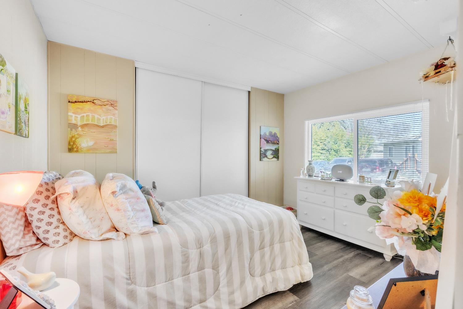 3901 Lake Road, Unit 76 West Sacramento, CA 95691 - Photo 16 of 29 a bedroom with a bed and a couch