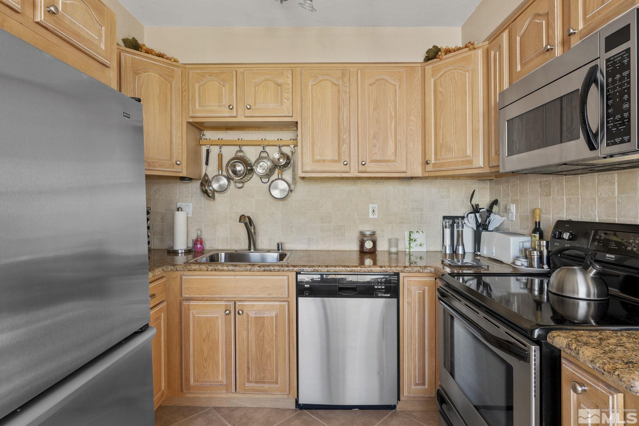 280 Island Avenue, Unit 1203 Reno, NV 89501 - Photo 14 of 23 Photo 14