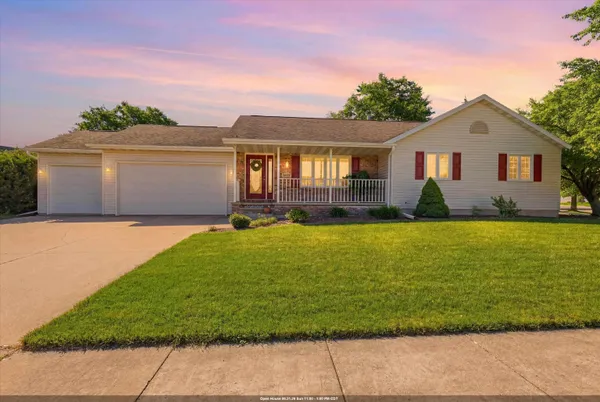 $385,000 | 513 Frances Street, Kaukauna, WI 54130
