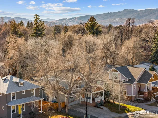 a picture of a bench in a white building