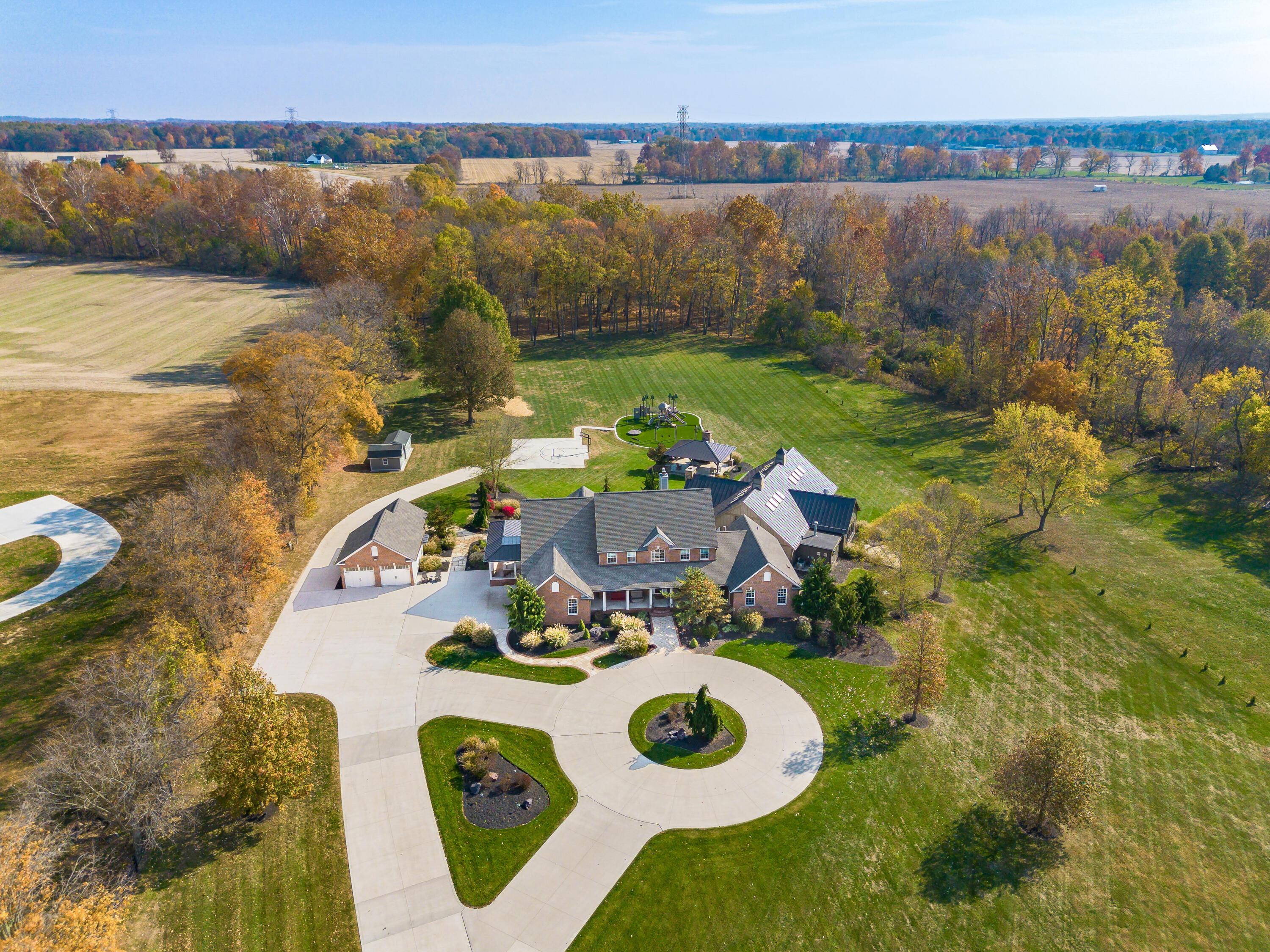 10492 Allen Road Pickerington, OH 43147 - Photo 3 of 106