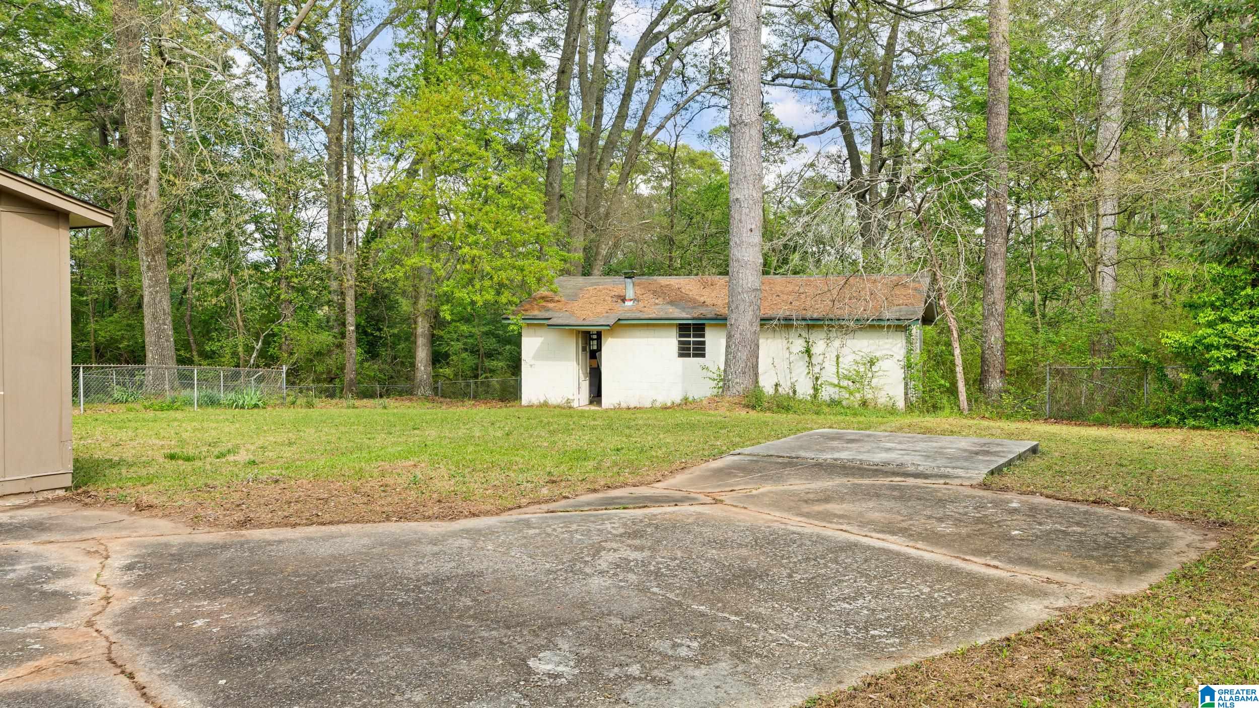 4133 Main Street Pinson, AL 35126 - Photo 30 of 35